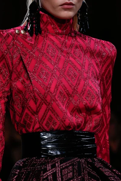 Look 55